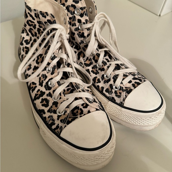 Converse high top platforms in leopard print - Picture 5 of 5